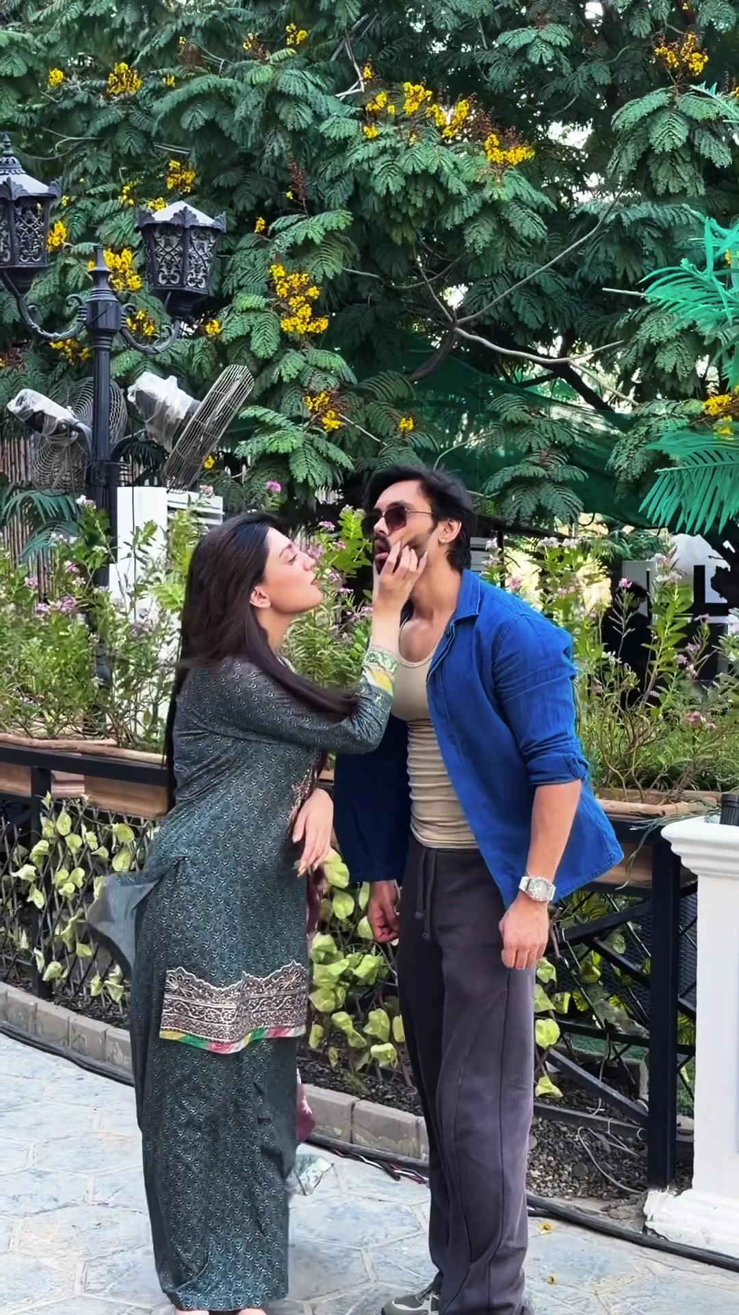 @mujtaba Lakhani