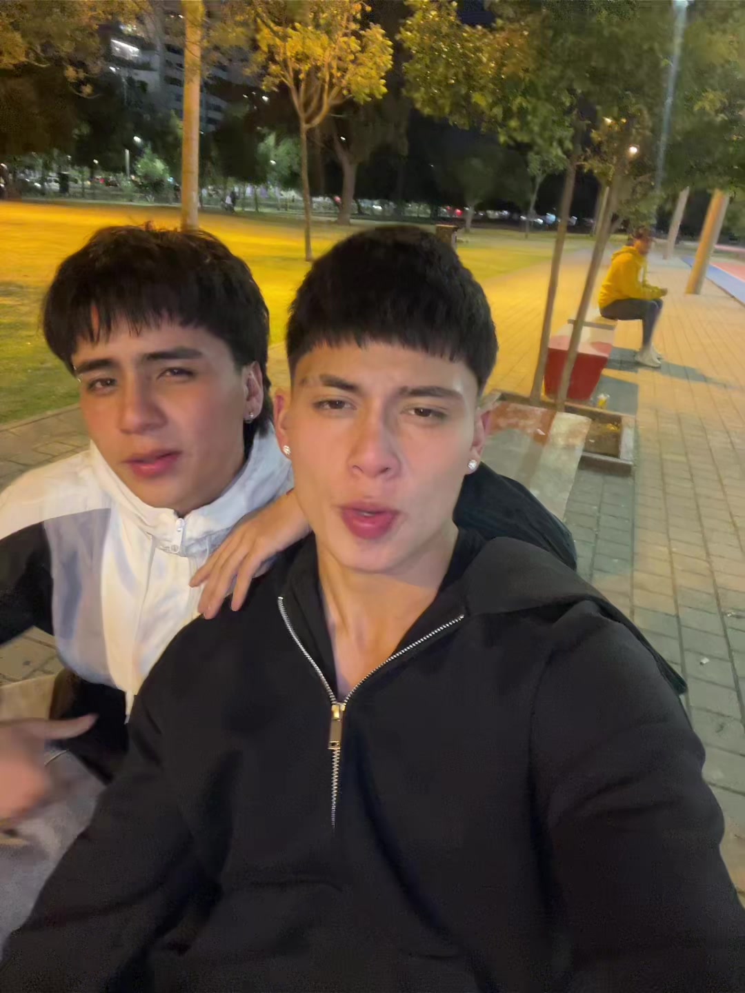 @Alex 🧃