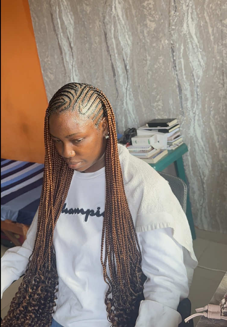 @Hairstylist in ILE-IFE / LAGOS