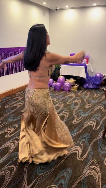 @Dewi Ungu