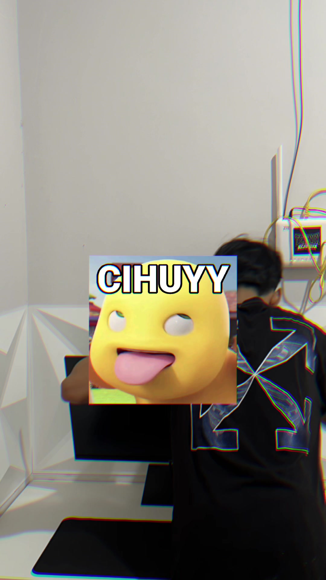 @Guss.
