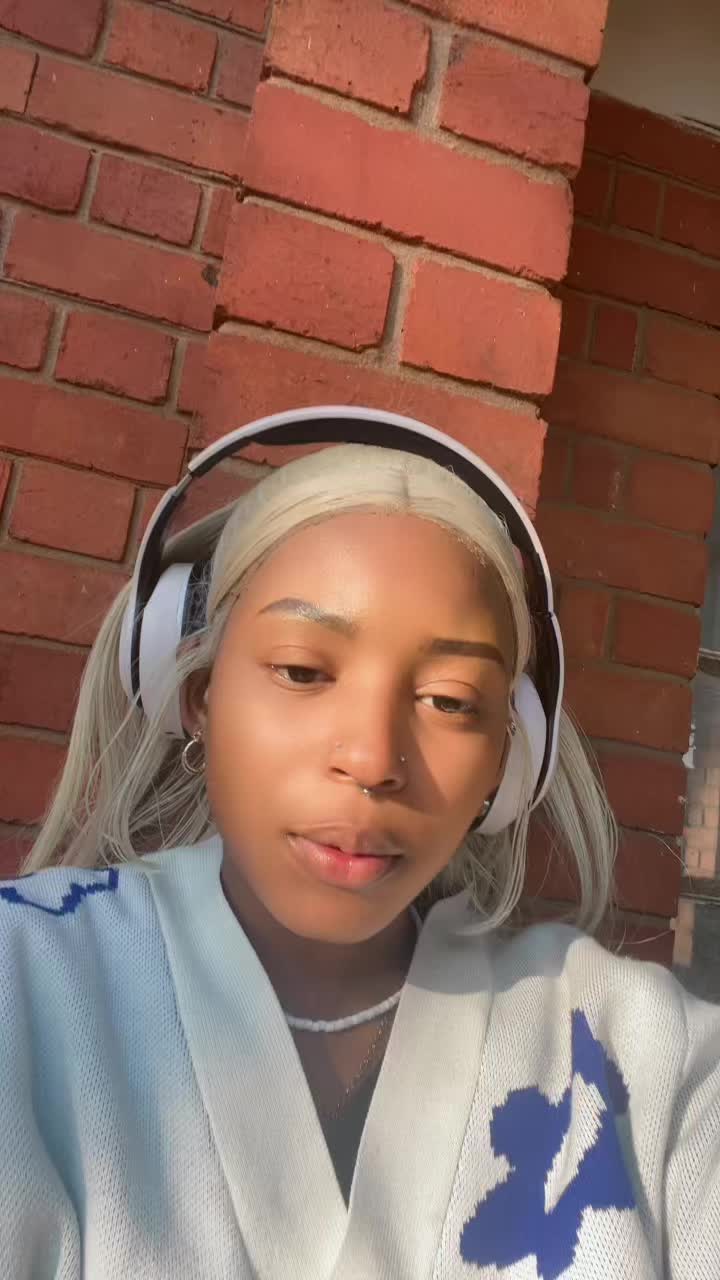 @Abuti Milly🙂↔️