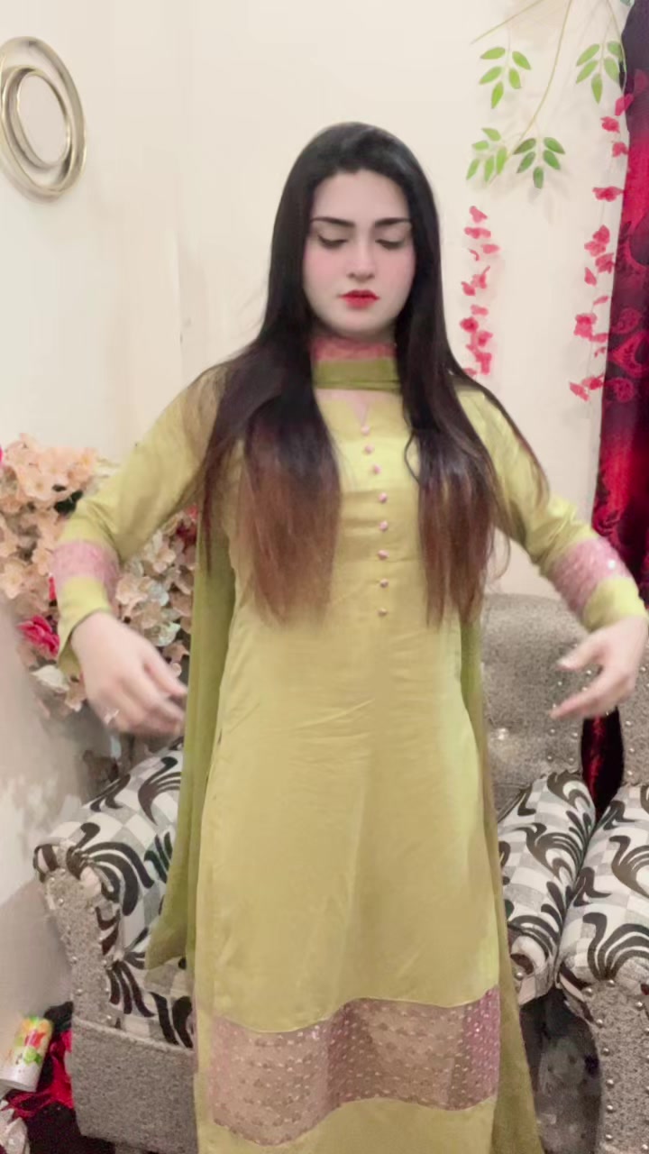@Nisha Malik 455