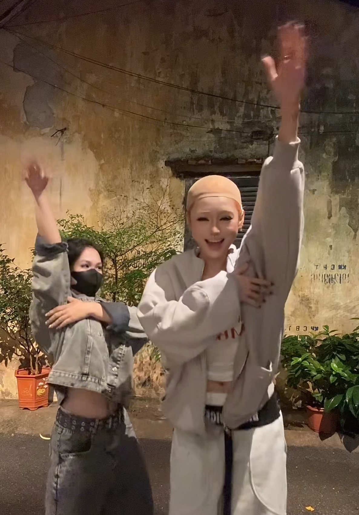 @na ru tố ⪩⪨