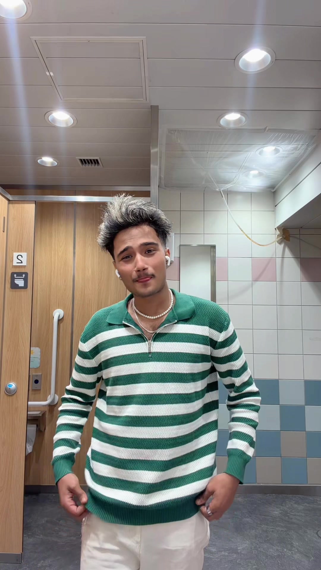 @___☀️Sakshyam__🧿