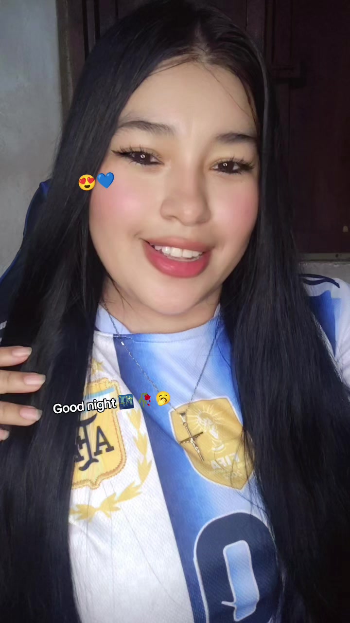 @🐺🐺🇸🇻💙💙LA🍊CHINITA💛🗽🏰