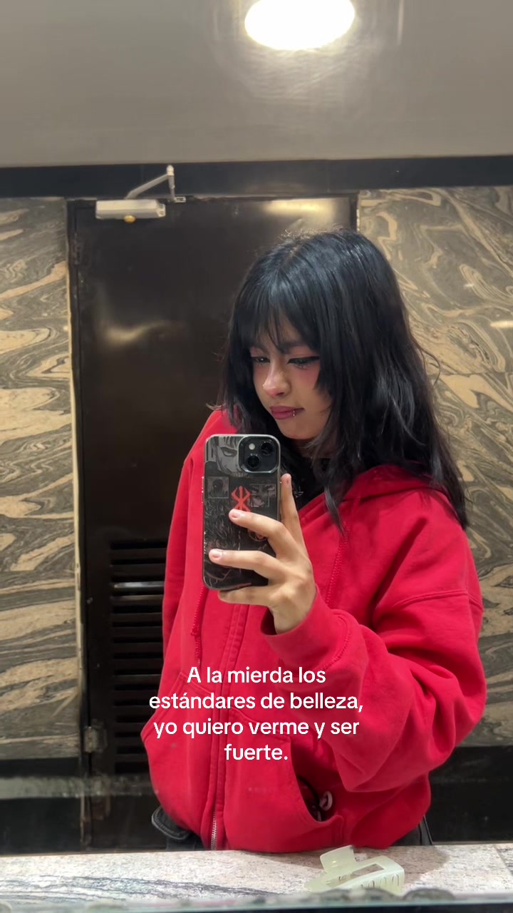 @M!la 🌸