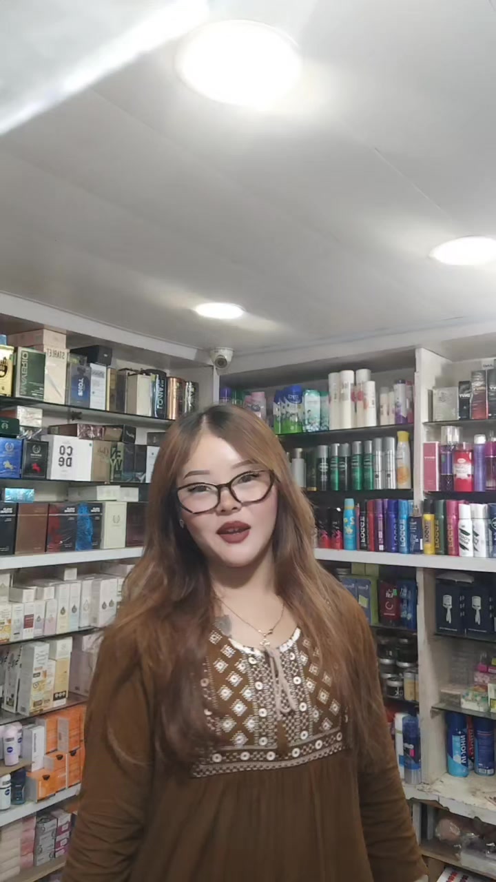 @M Li Na Saru Gha