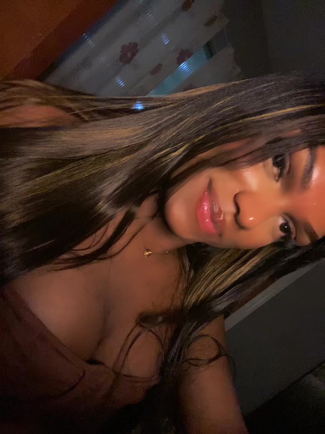 @Julia Gabriela¡ 🤍