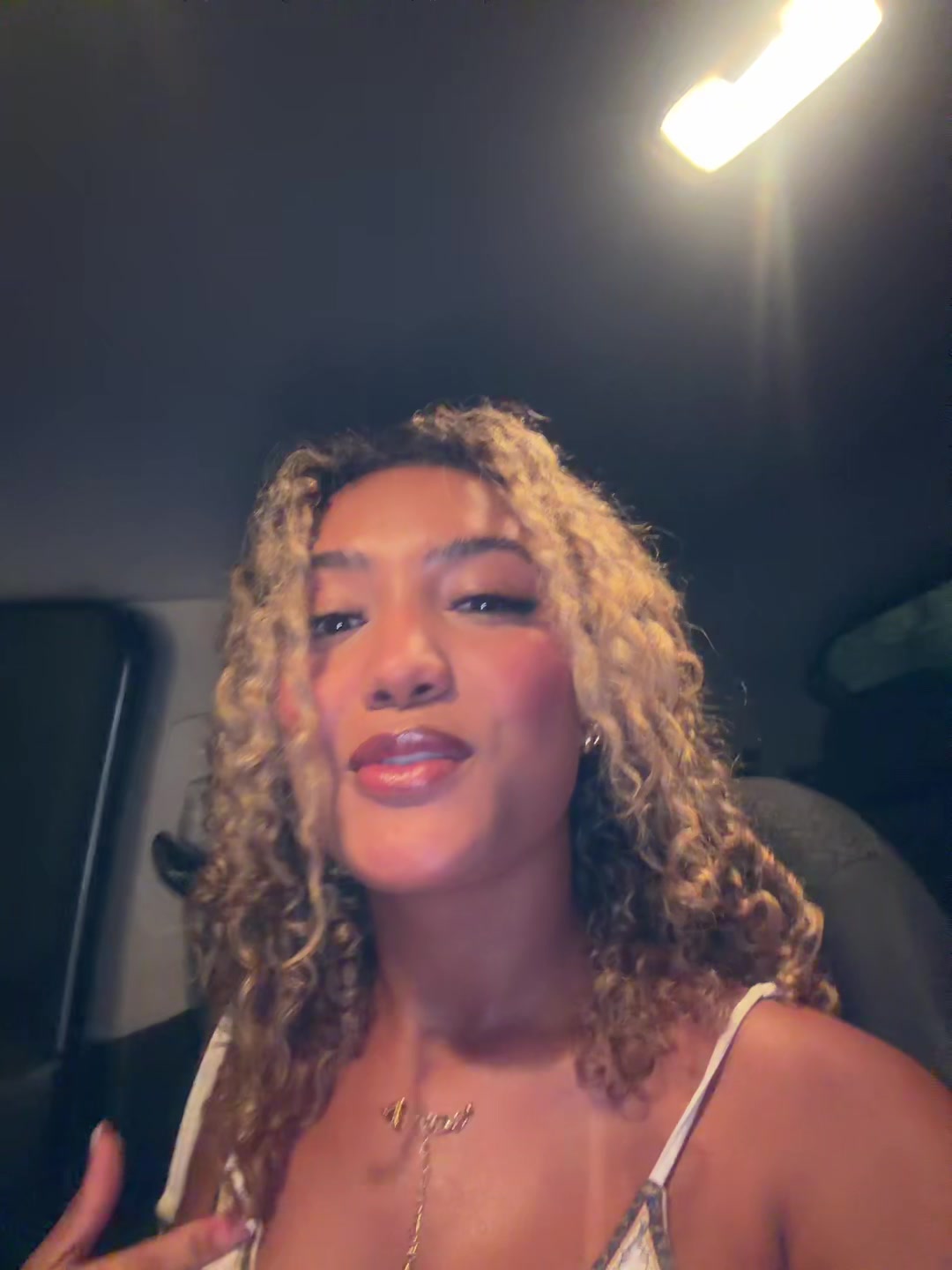@AMANDAVIRGILIO
