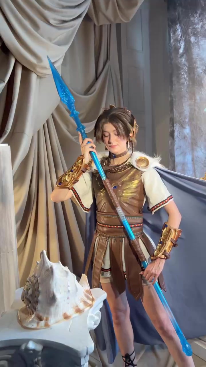 @Yudeejee.cos🦉