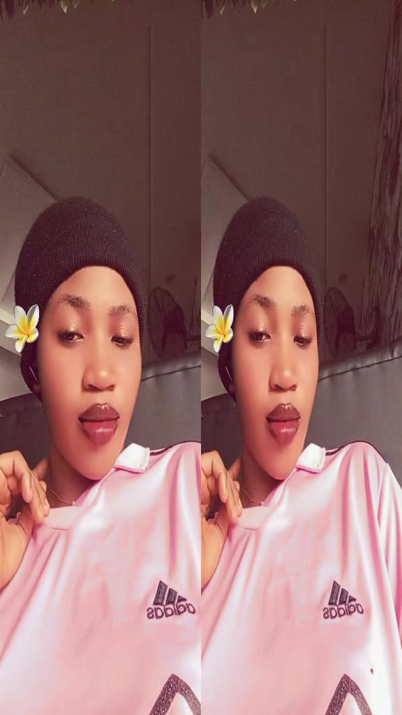 @Favvy decency🩵
