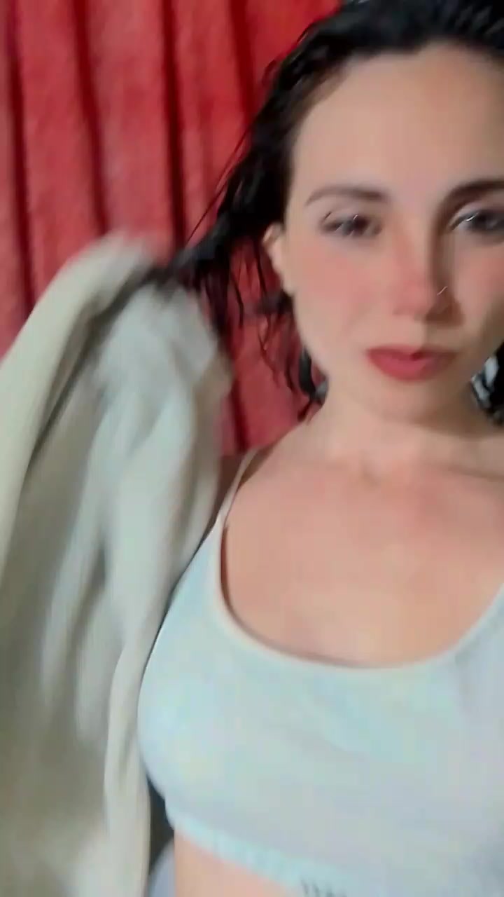 @pequeña💋