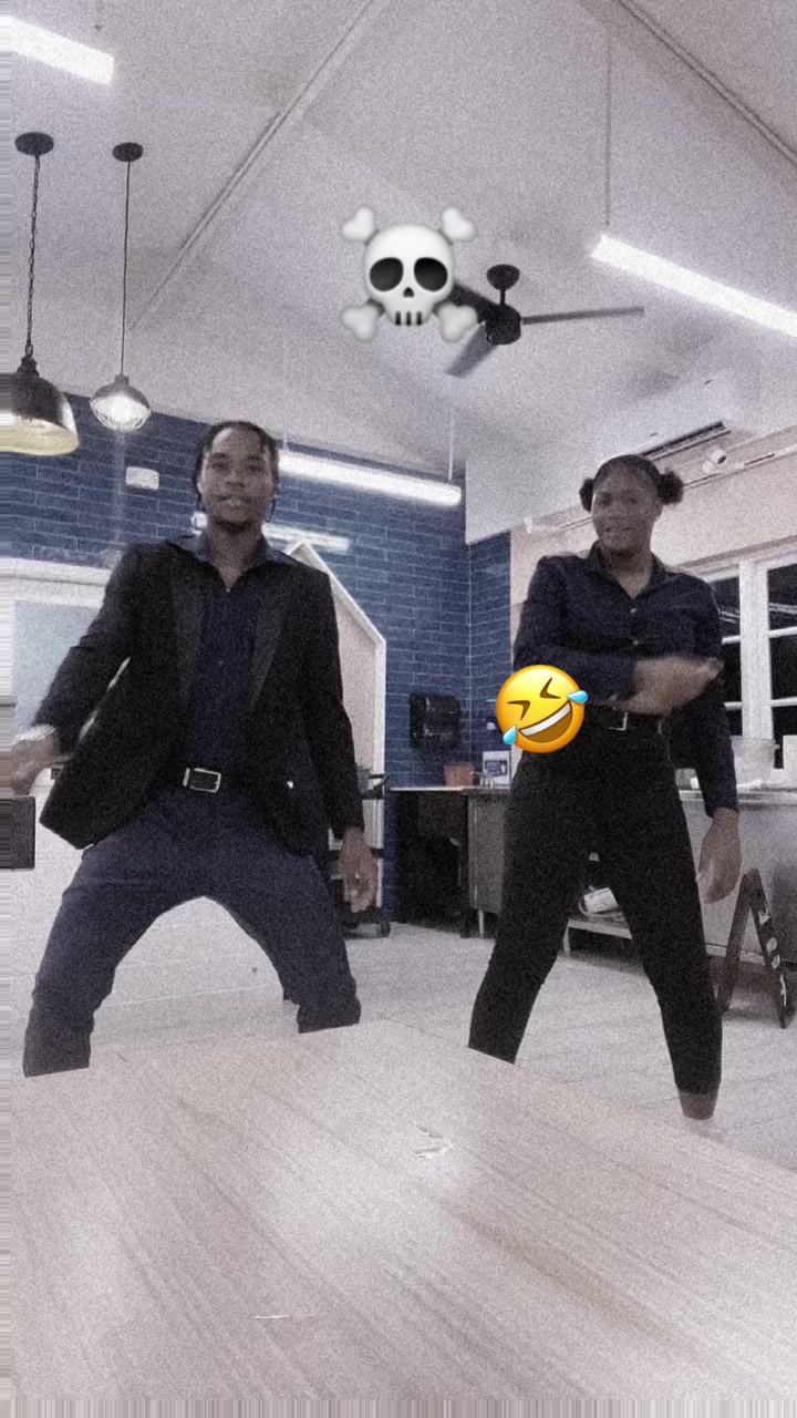 @Mani ❤️😘