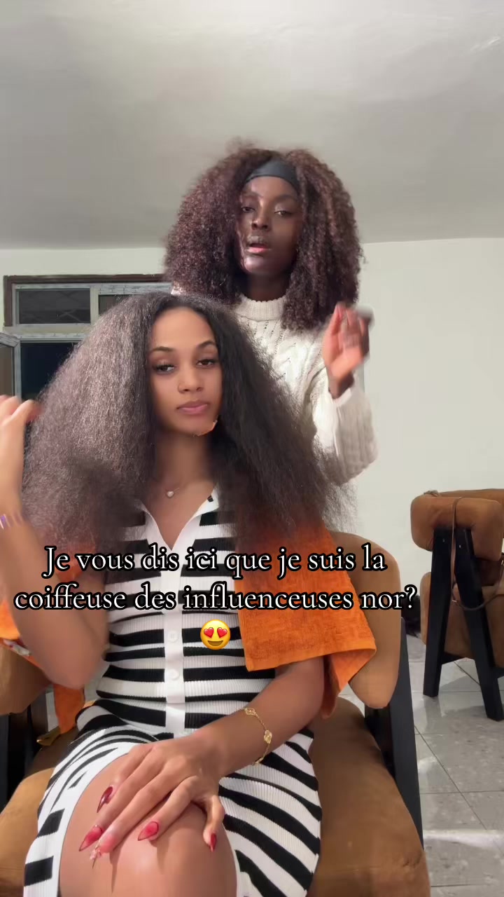 @laetyrelooking2