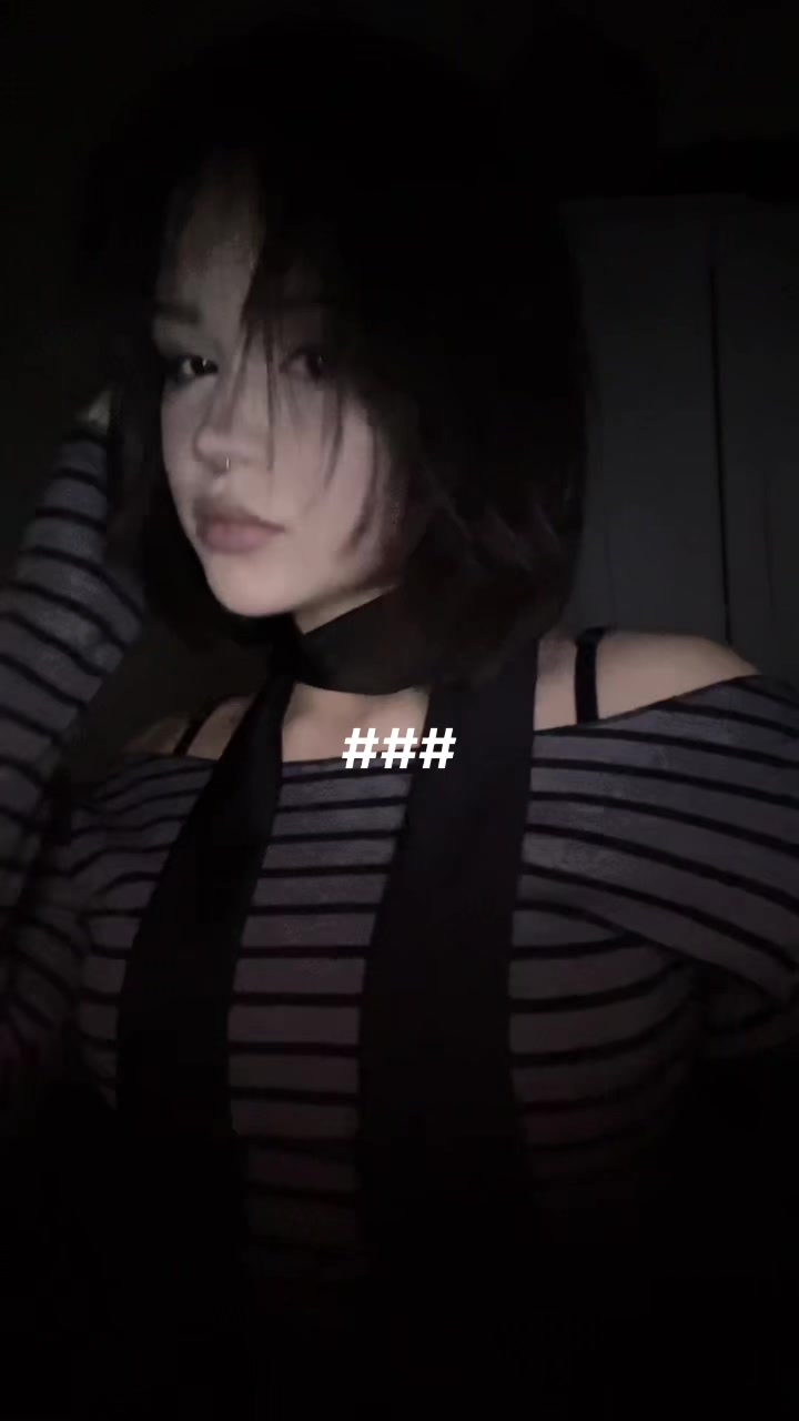 @&dagger;kamika