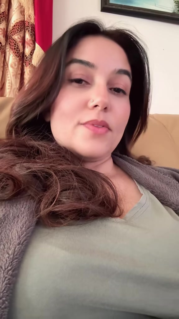 @pooja🕊️