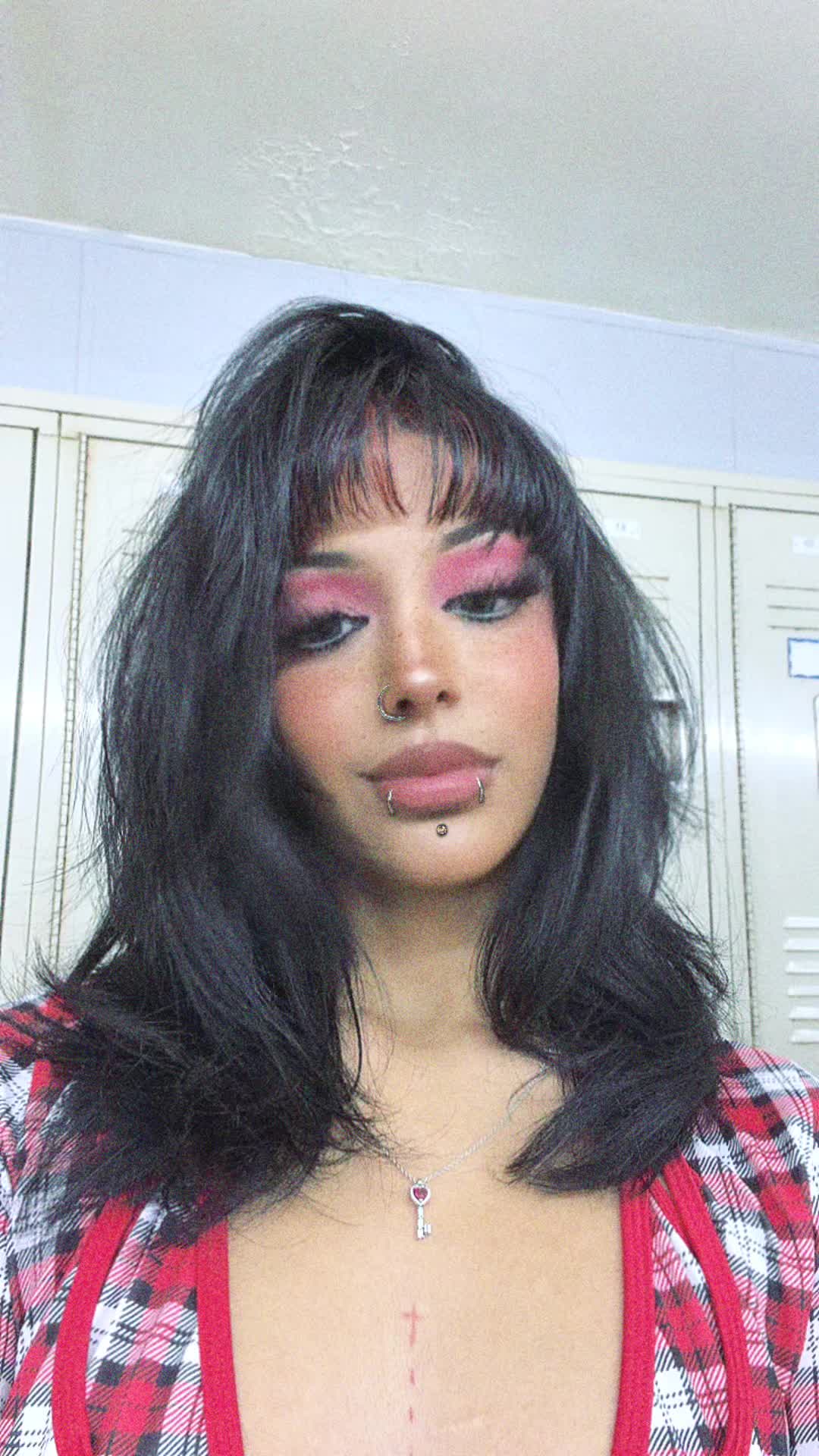 @shanaeslim