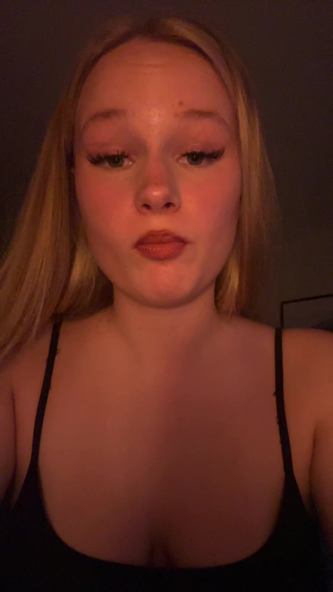 @wuff