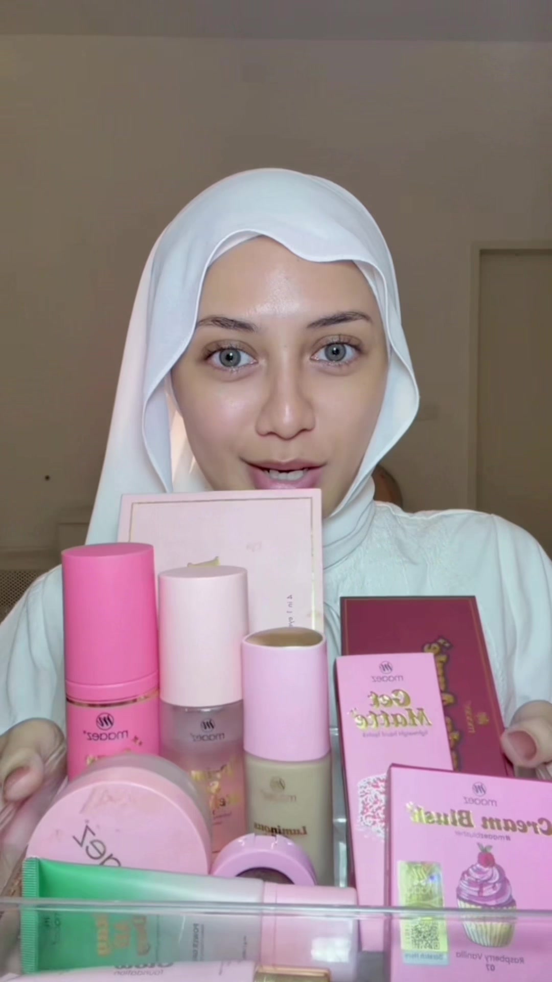 @yana hassan