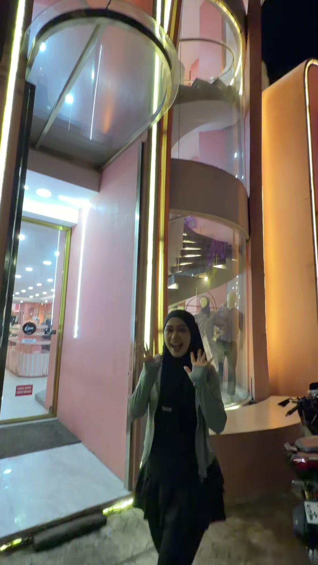 @Erta Destari Andy