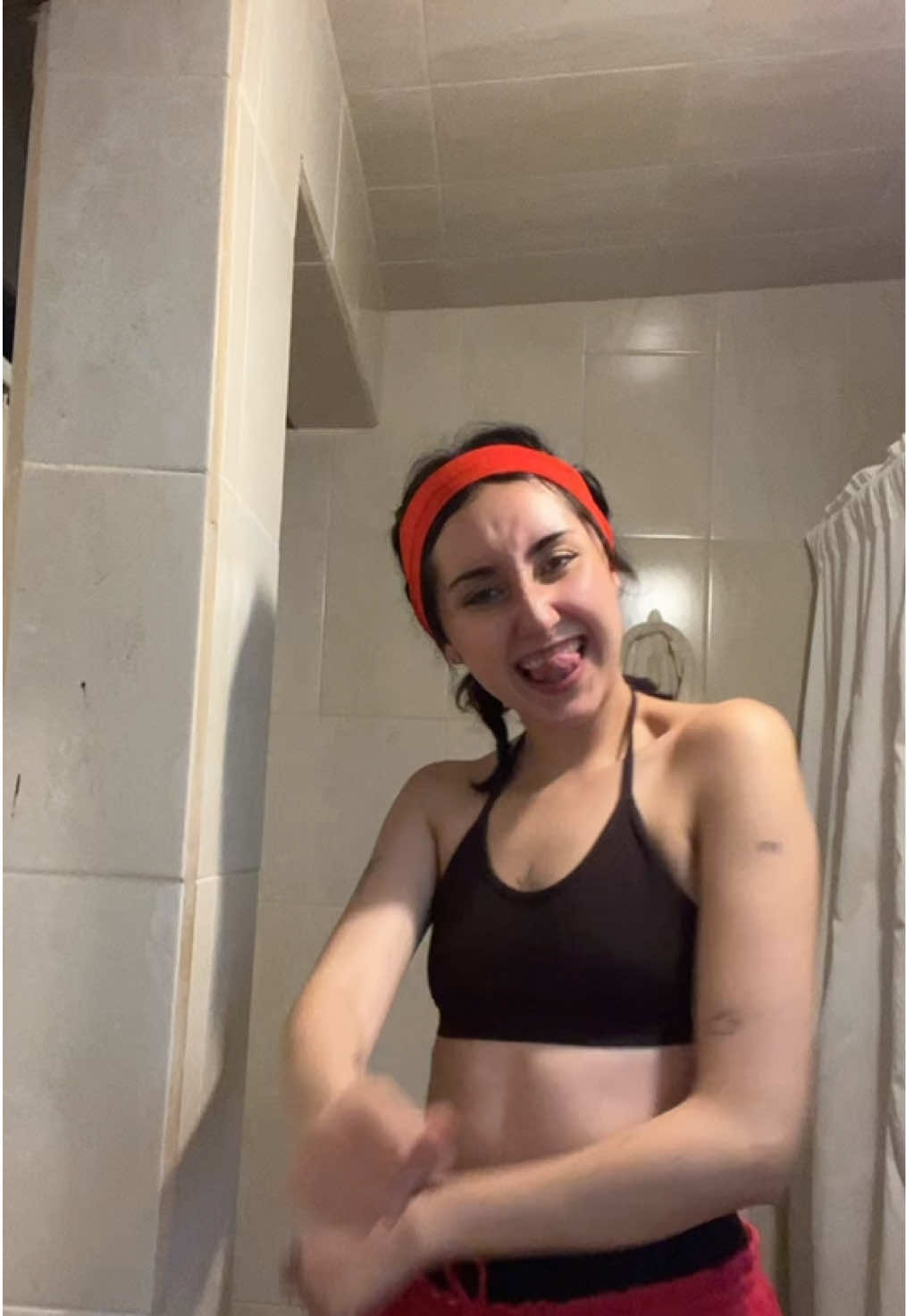 @rexxxona