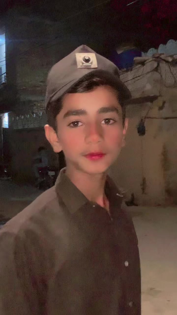 @بادشاہ🥀🍂