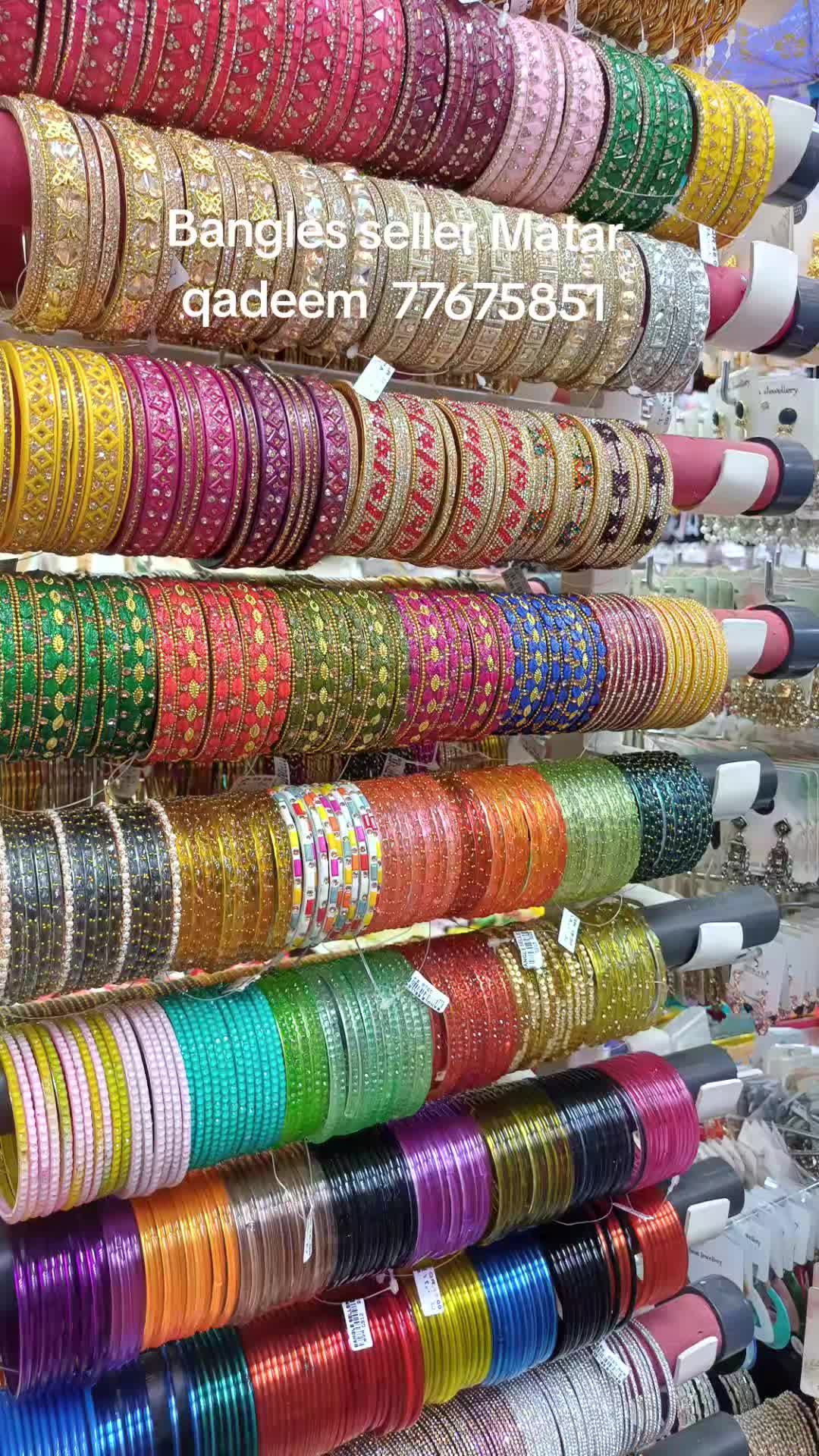 @Bangle seller