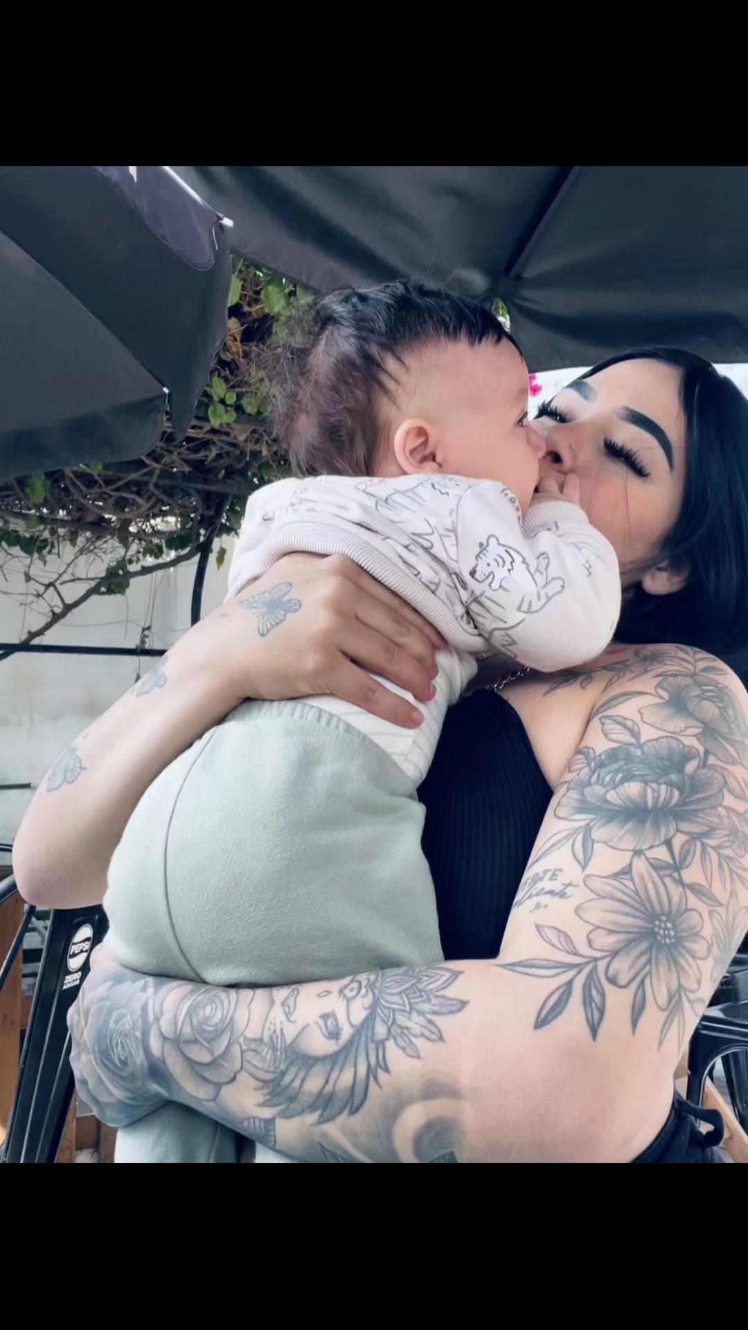 @𝓓𝓪𝓷𝓲𝓲 𝓻𝓸𝓾𝓼𝓼𝓮.👸🏻