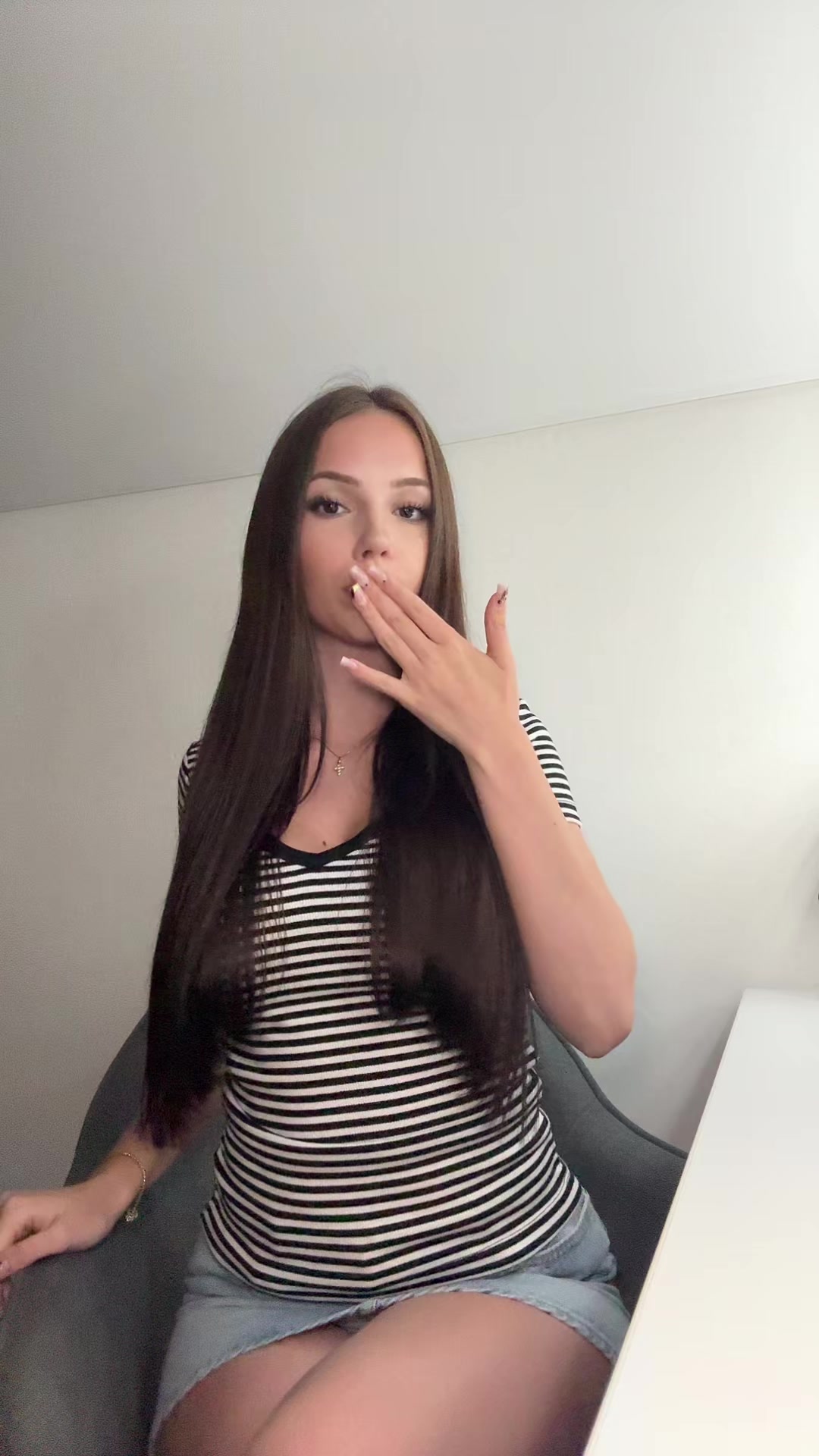 @jolie