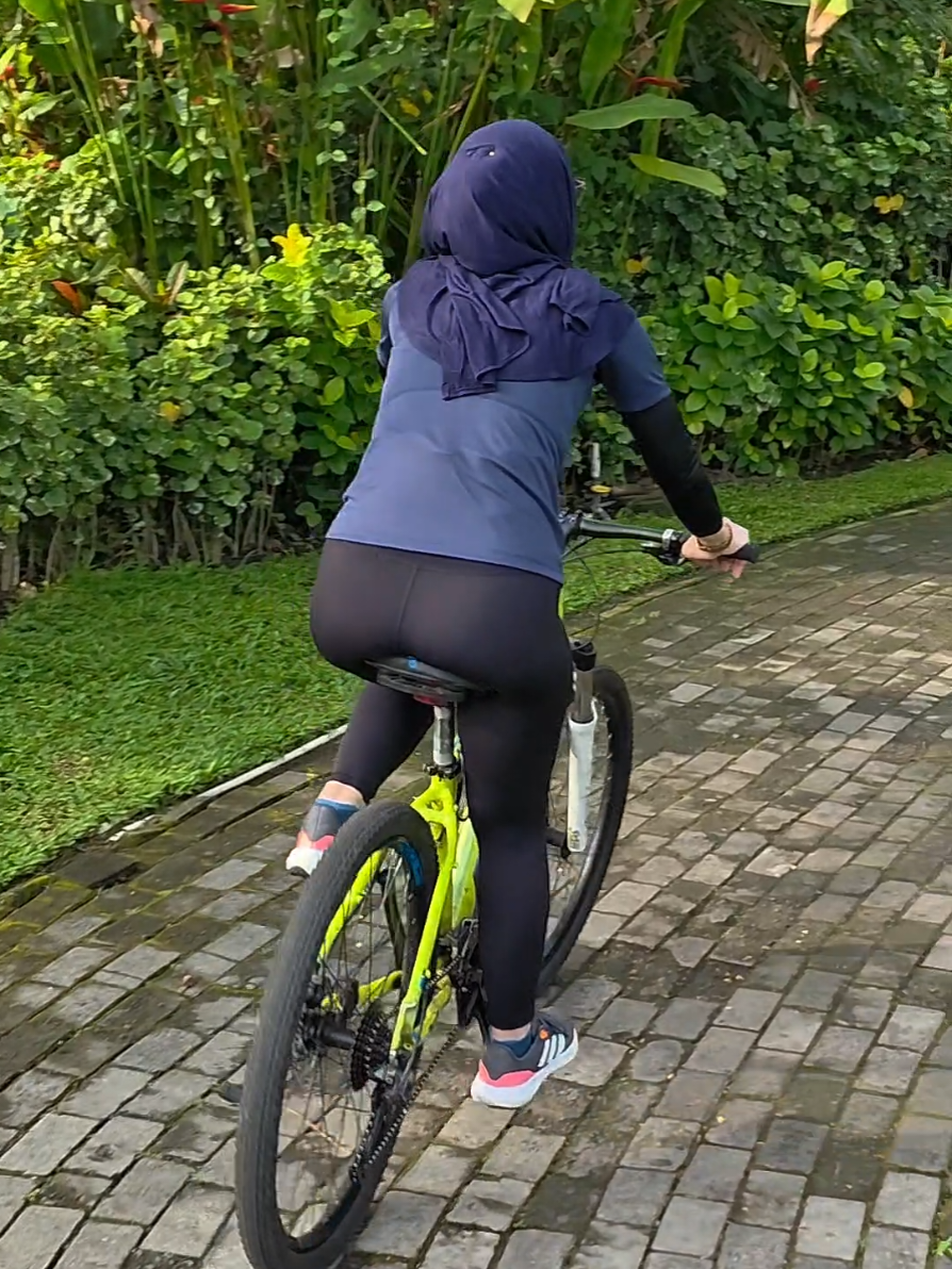 @DokMel