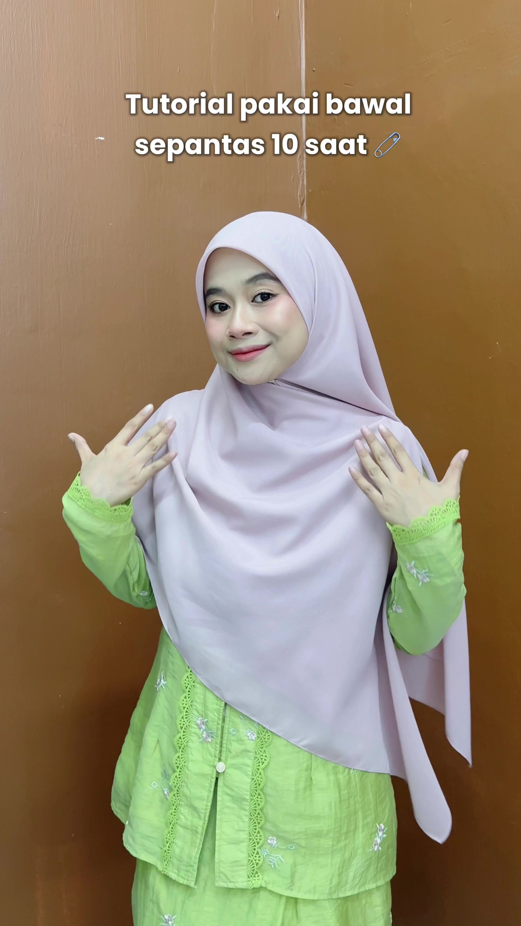 @Iylia Malek