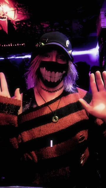 @☆  E҉C҉H҉O҉  ⛧  🇨🇦