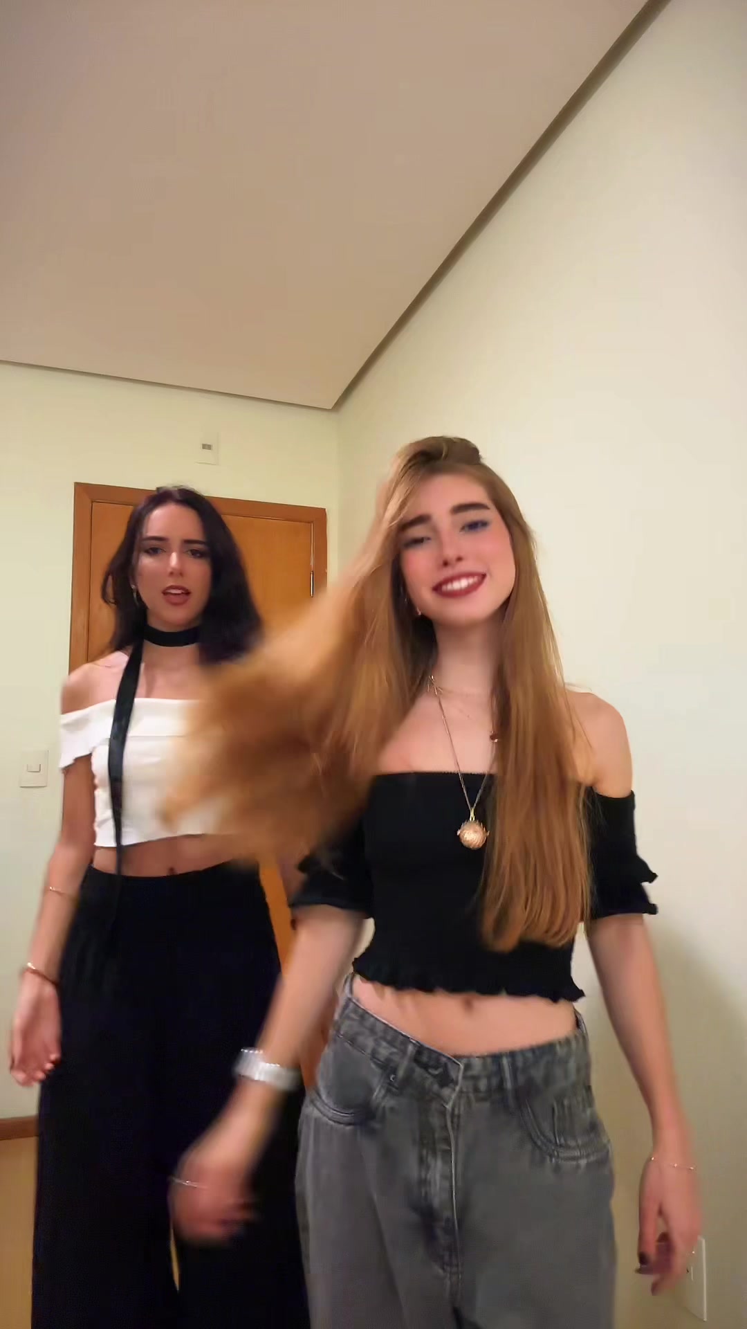 @iaraᶜʳᶠ