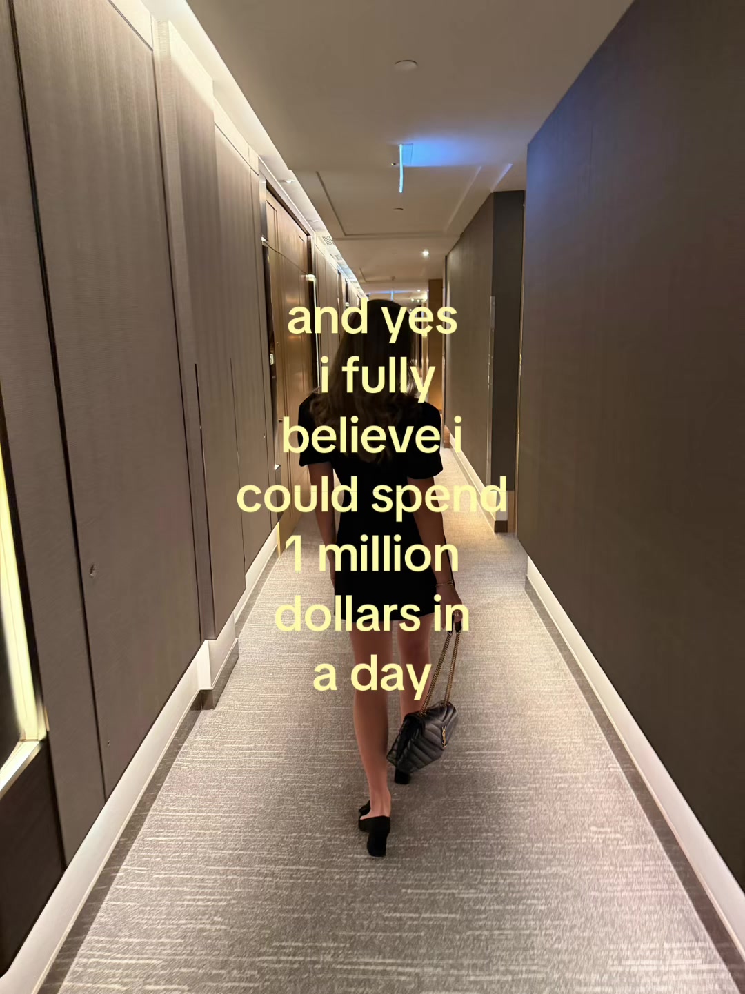 @Mia