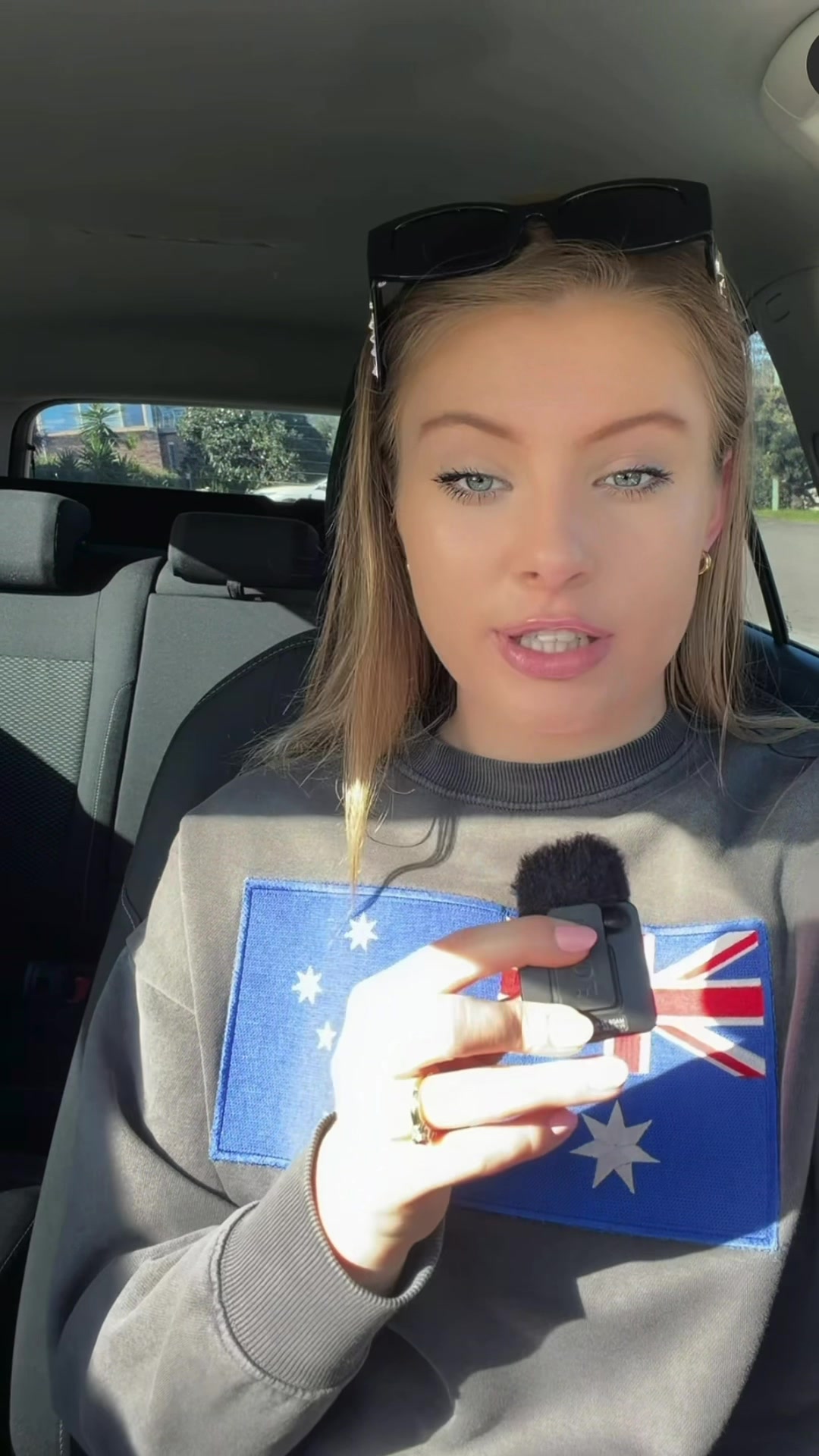 @Louisa