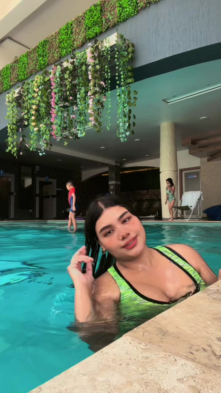 @Vikitaty