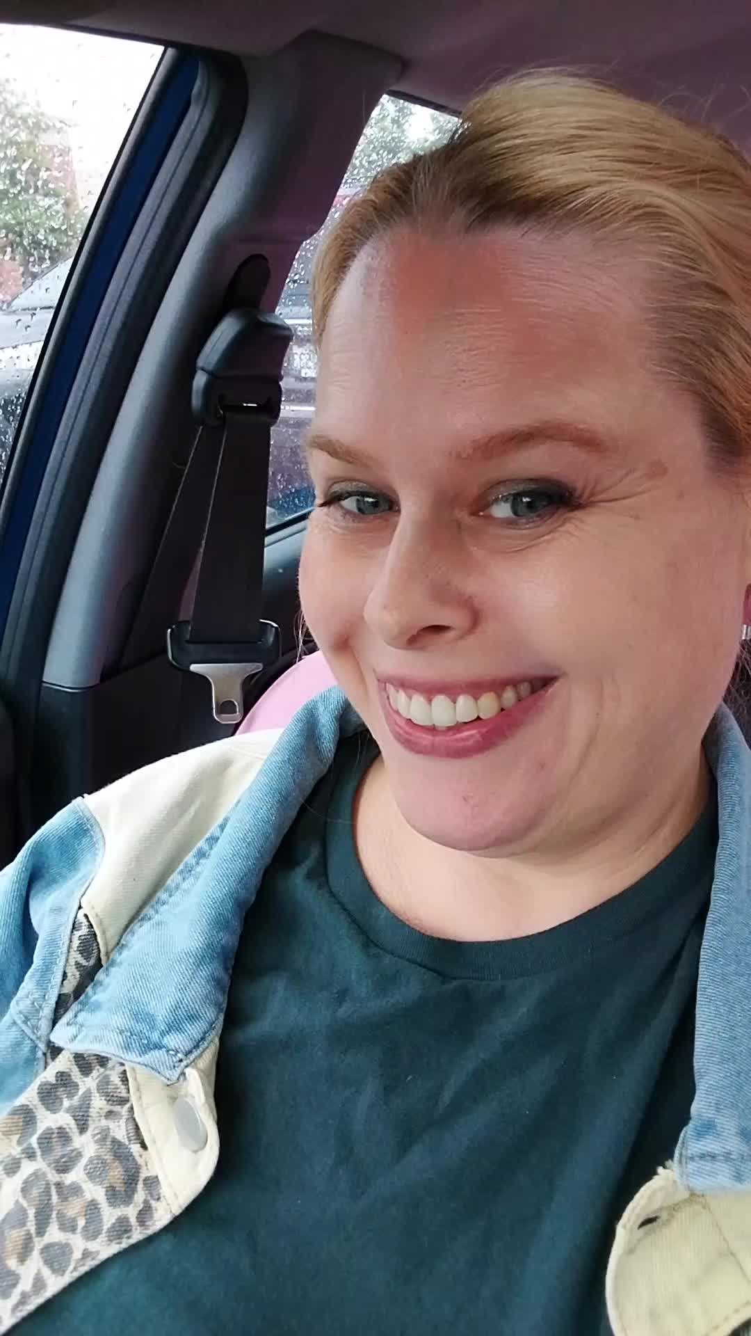 @HeatherHurtsSoGood