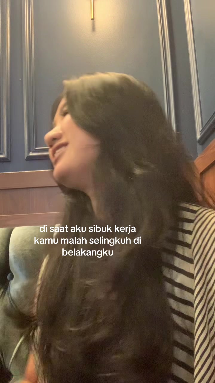 @Selvi🐬