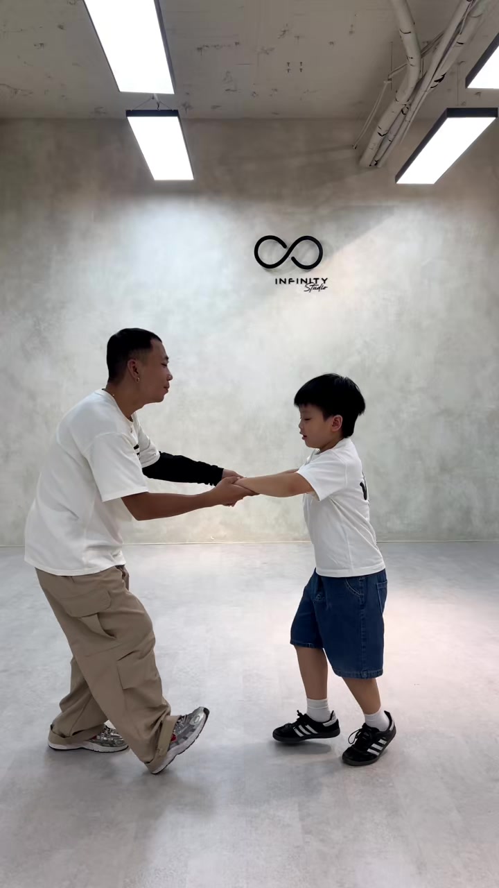 @Công Zẻo 🐍