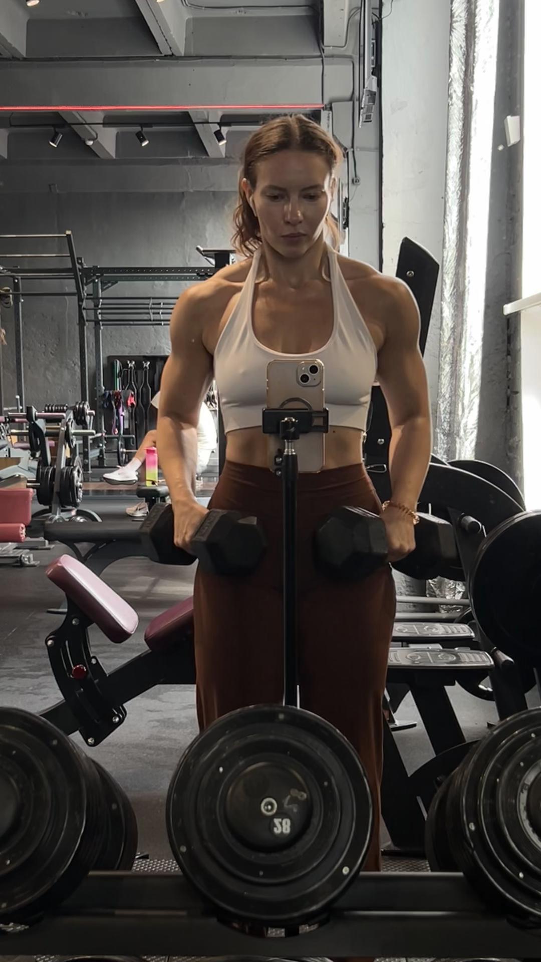 @machinastya