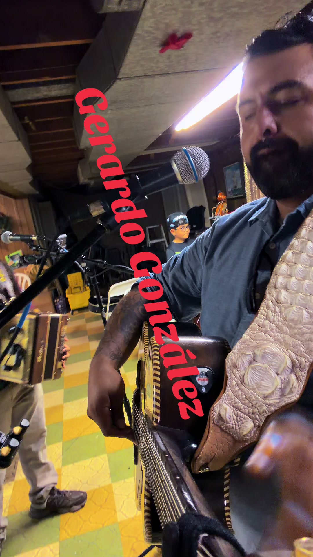 @Víctor Alfonso Moreno