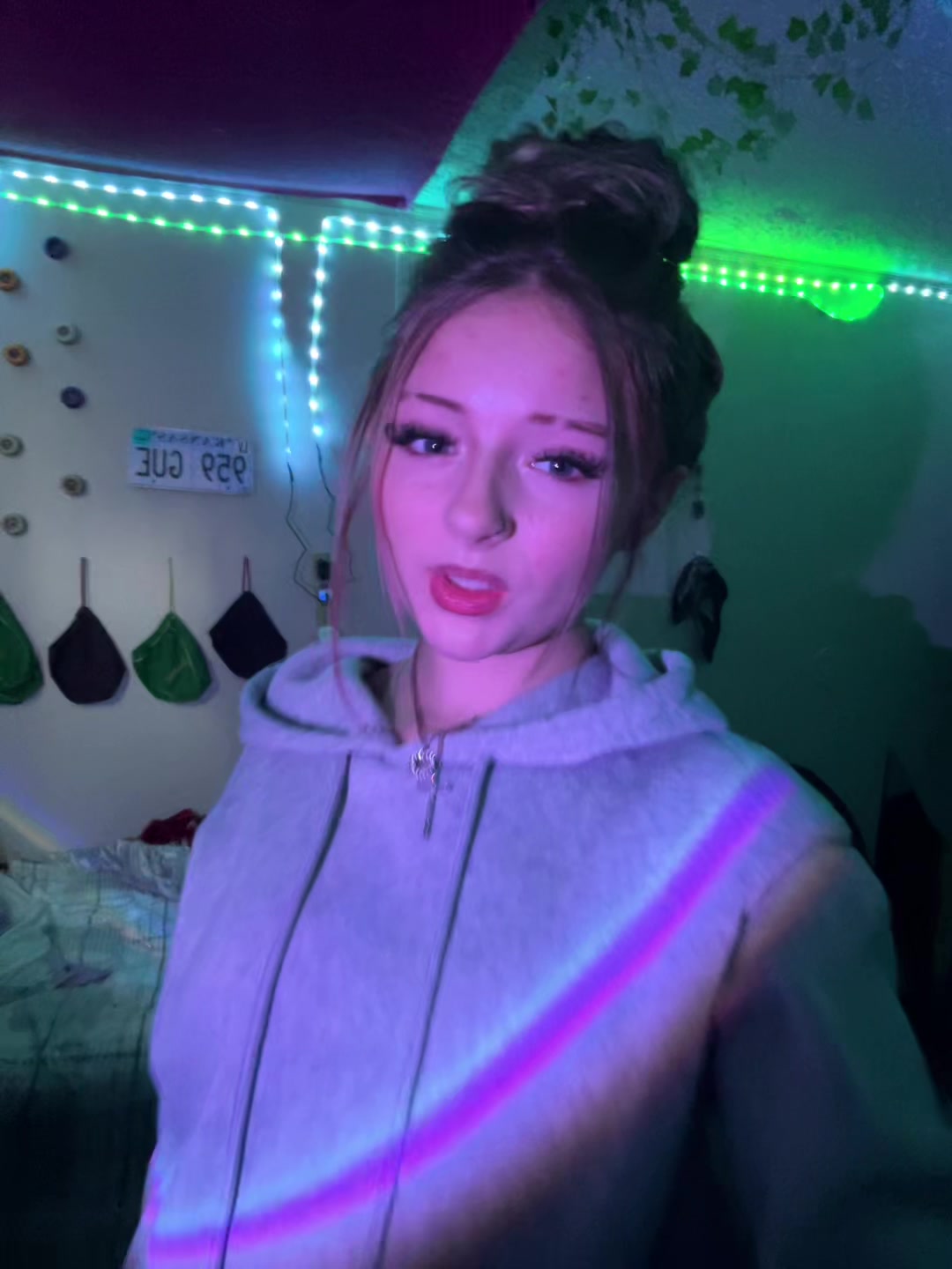 @💸💗🎧💗💸