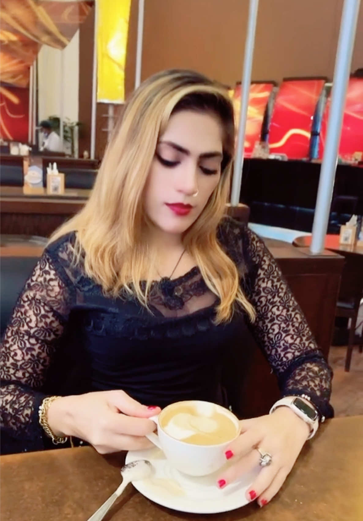 @bushramarviofficial