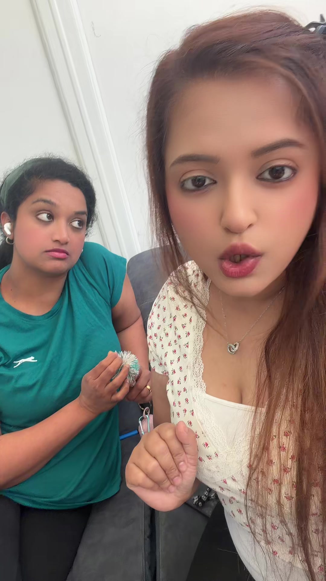 @kanicasharma4