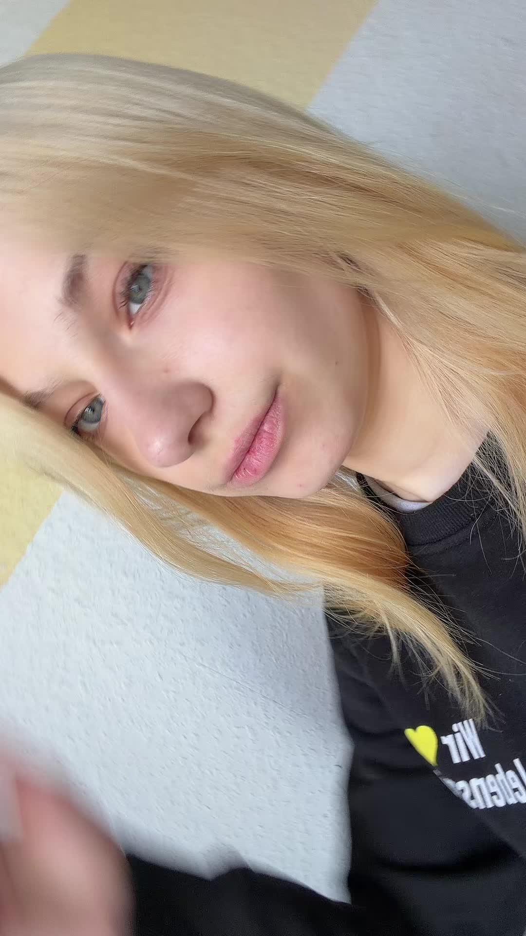 @Lena