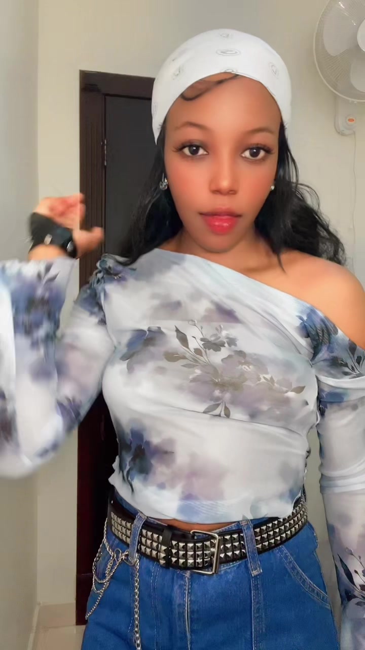 @Dee💕