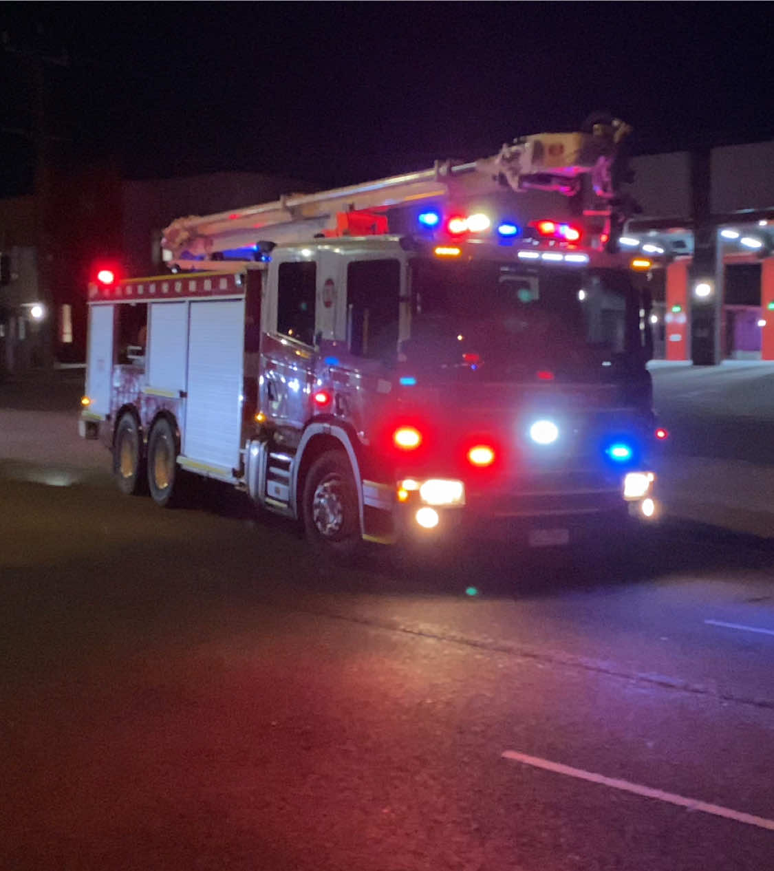 @Logiebogey🚒🔥