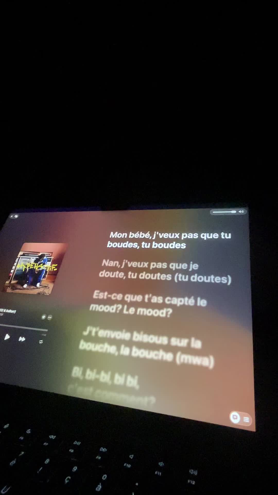 @🎧LYRICS_TOK🎵