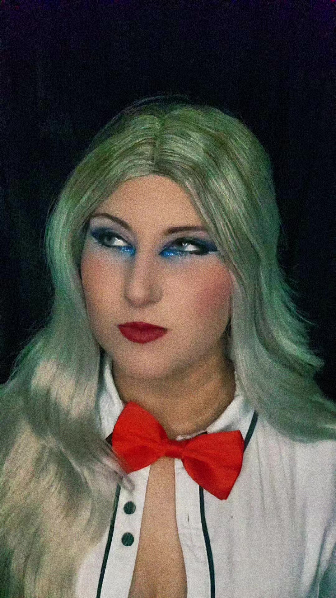 @stinafoxy